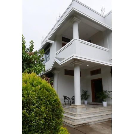 Joy'S Bnb Imphal Kültér fotó